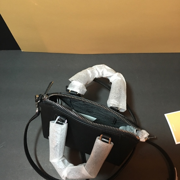 MICHAEL KORS MINI CROSSBODY - BLACK/SILVER - CUTE! - Picture 5 of 8